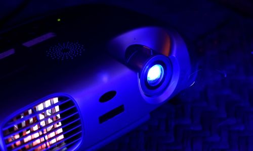 拜高导热胶在智能投影仪散热解决方案