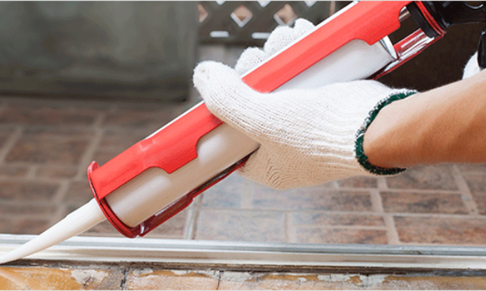 硅酮密封胶在施工中为什么总是起泡？