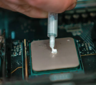 涂抹导热膏 涂抹导热膏