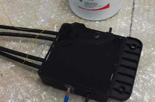 光伏优化器温升测试(灌胶后) 光伏优化器温升测试(灌胶后)