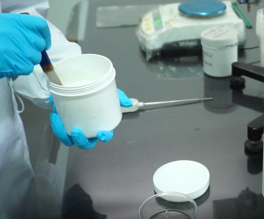 温度和湿度如何影响胶粘剂